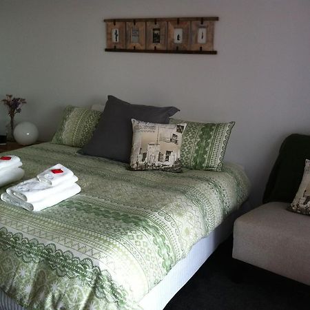 Corinella On The Esplanade Bed & Breakfast Eksteriør bilde